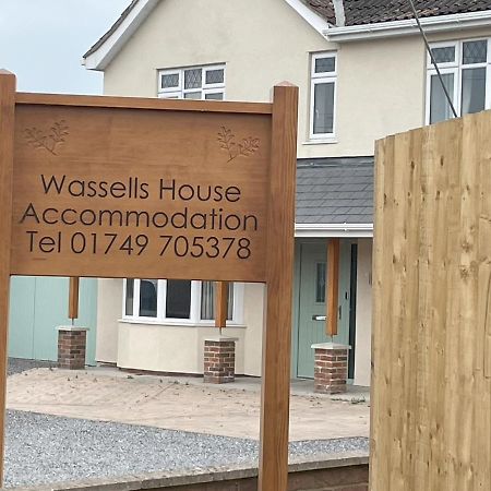 Wassells House Accommodation Чеддер Экстерьер фото